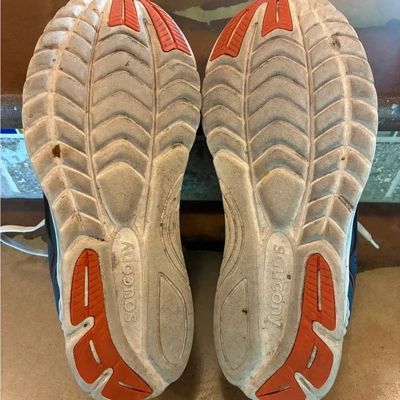 Saucony Men's Blue and White Athletic Shoes - Picture 4 of 6